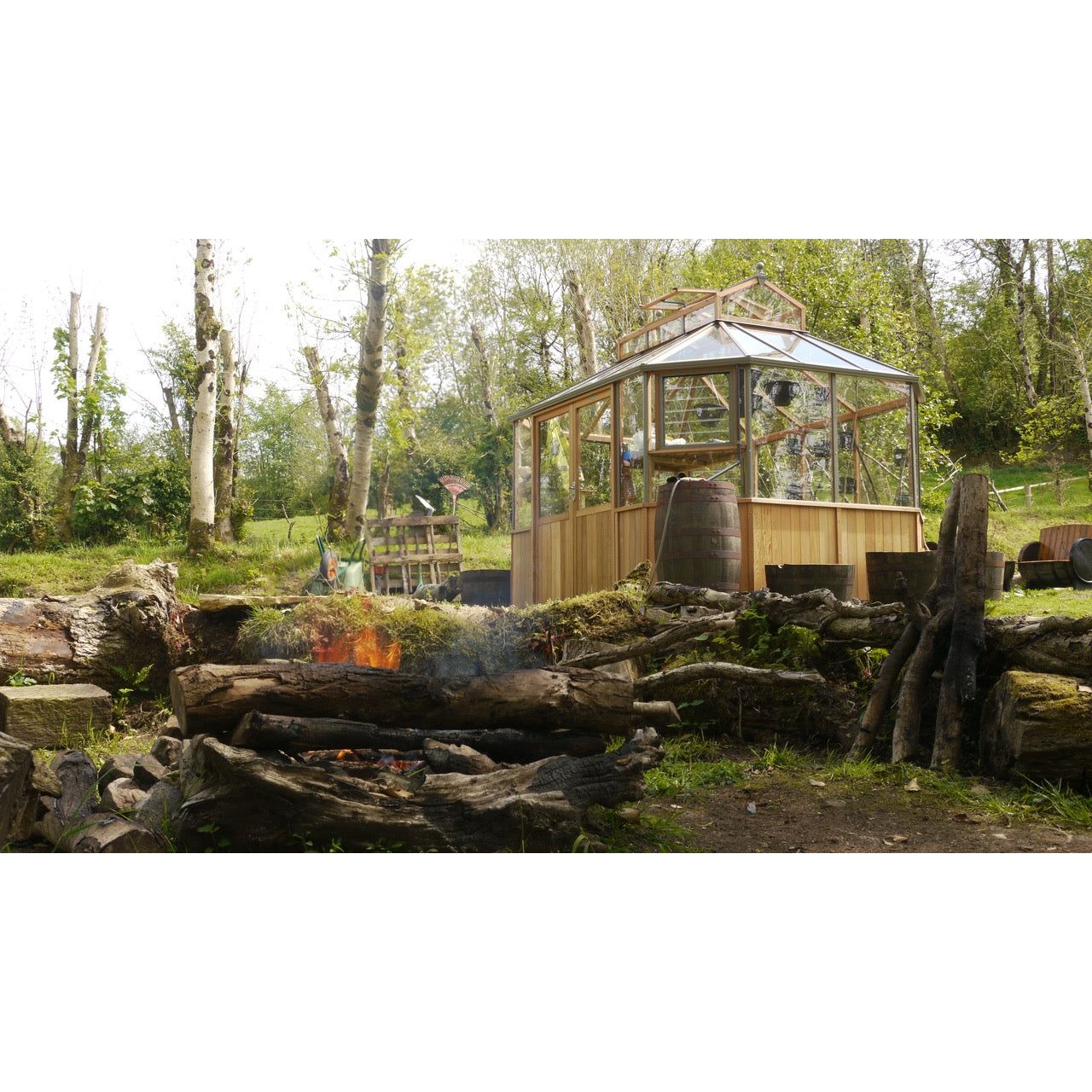 Alton Evolution Octagonal 12'10" L x 9'2" W