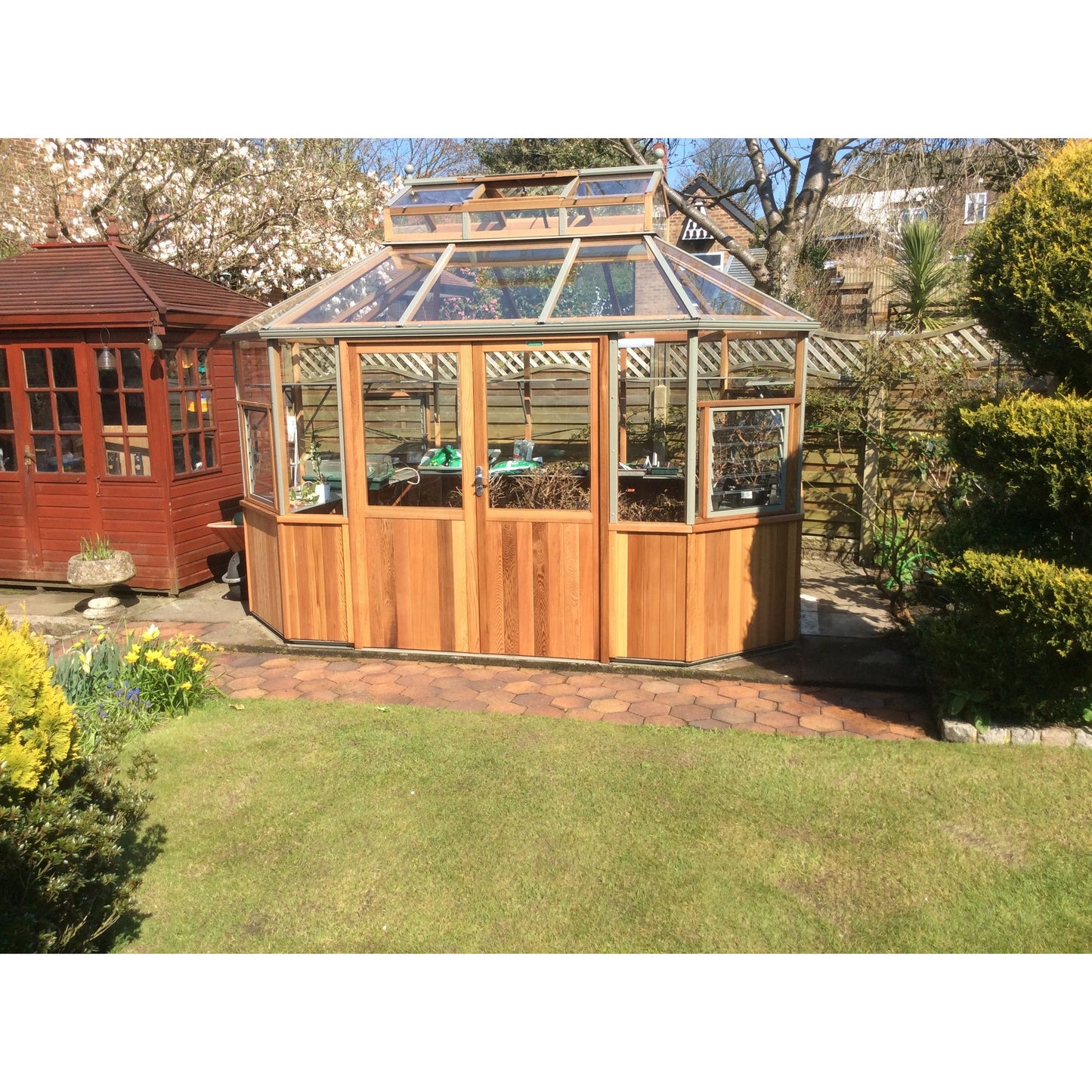 Alton Evolution Octagonal 12'10" L x 9'2" W