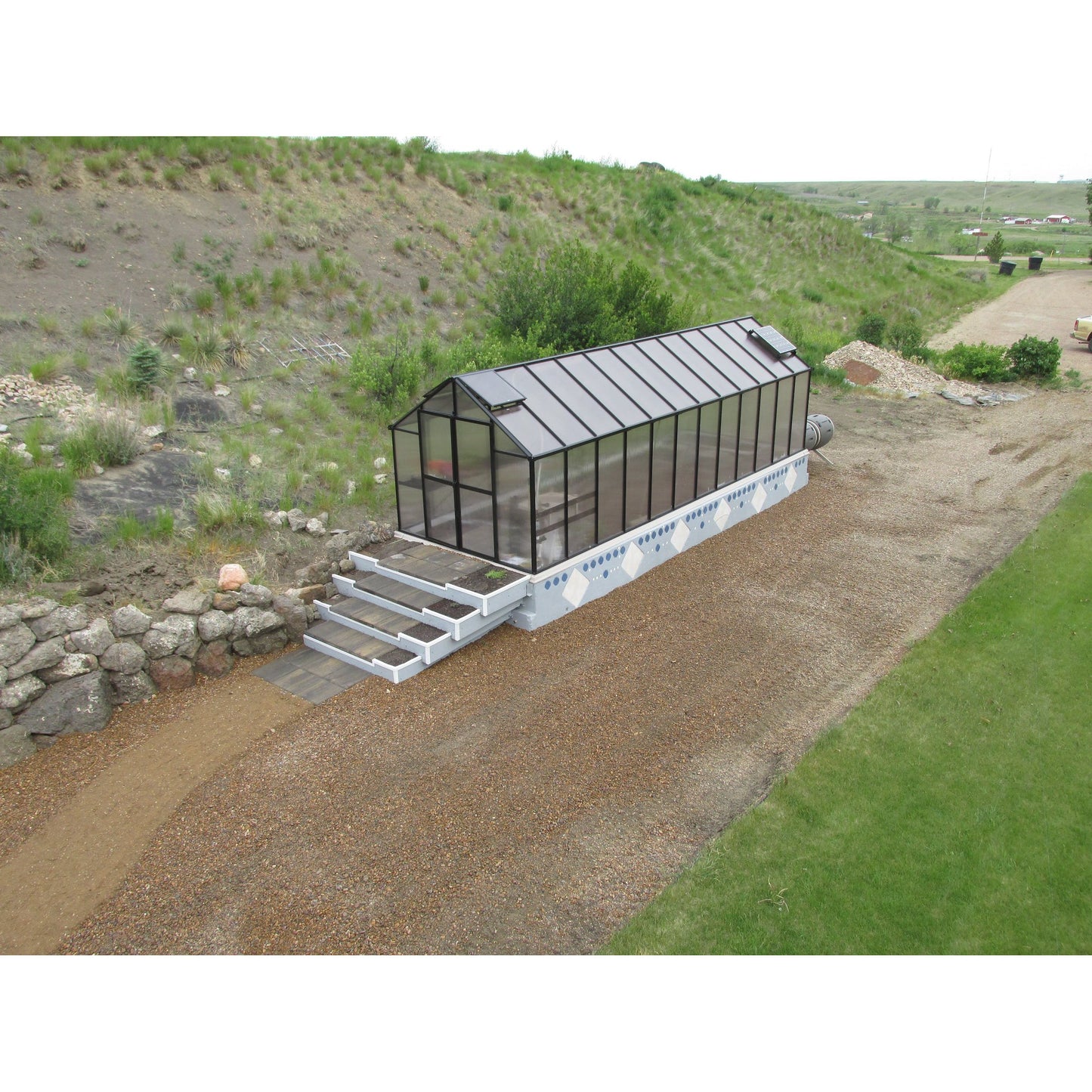 Mont Greenhouse 8FTx 24FT - Black Finish - Premium Package MONT-24-BK-PREMIUM