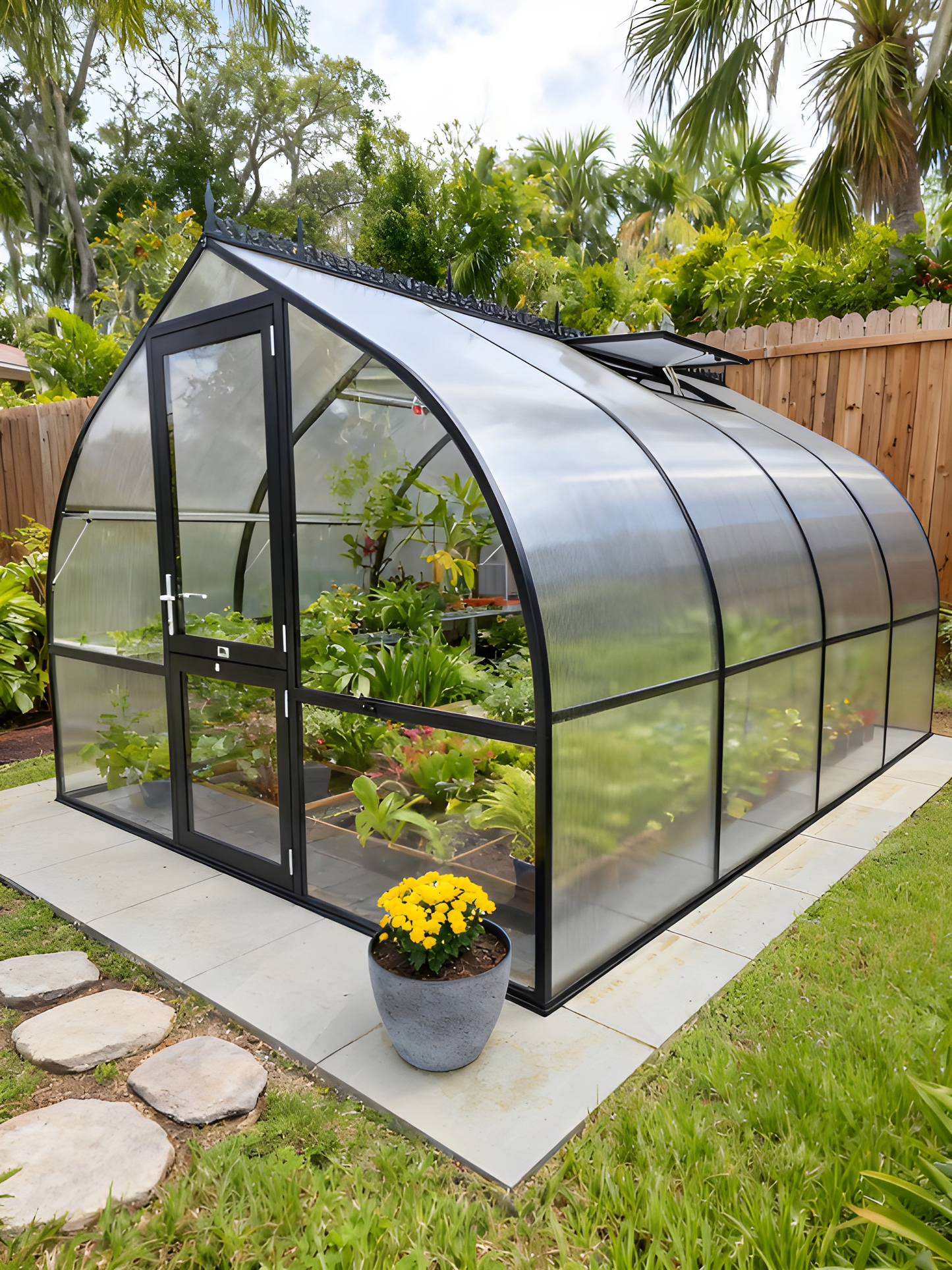 RIGA 5 Greenhouse (17'6" x 9'8")