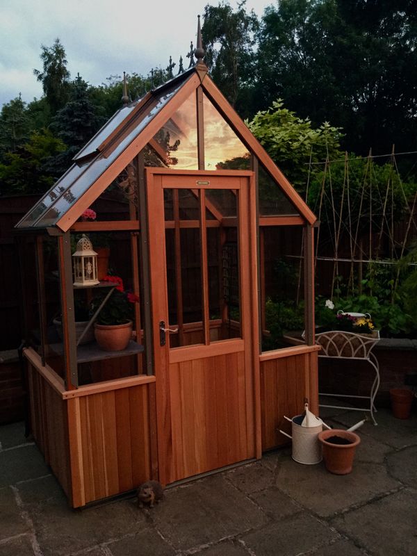 Alton Denstone Cedar Greenhouse