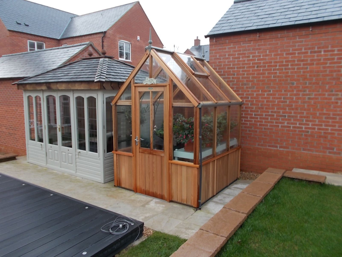 Alton Denstone Cedar Greenhouse